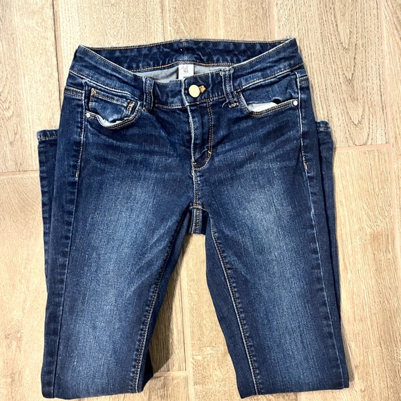 White House Black Market Skinny Jeans Dark Wash Size 00 Short - Picture 1 of 6